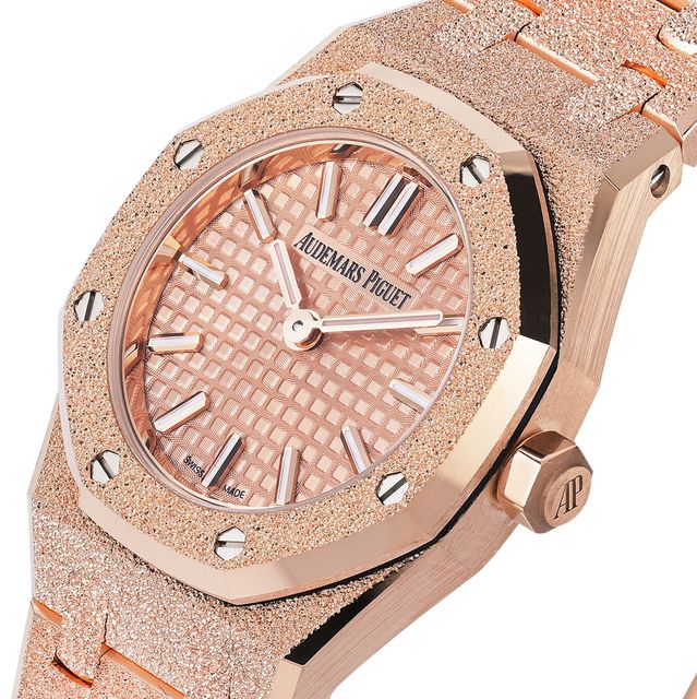 Audemars Piguet Royal Oak 67630OR.GG.1312OR.01-B Image 2